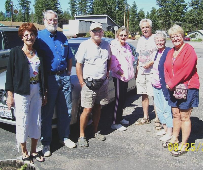 102_0865.jpg - After breakfast at the Ranch House-Aug 2009;  L-R Reante Brown, Merv, Bill Beede, Camie Metzger, Butch & Barb Barr and Candy Beede.