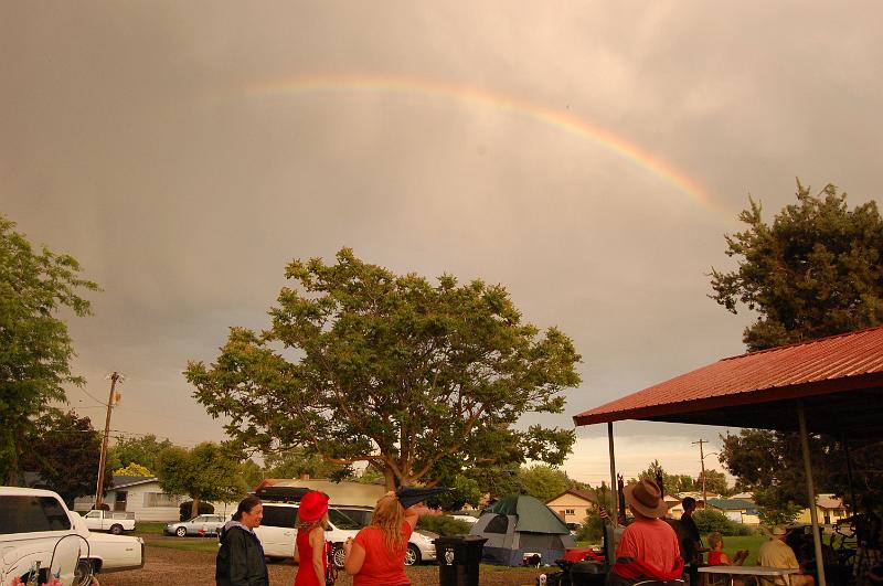 wei_5317.jpg - But did produce a beautiful rainbow that was a double at times.